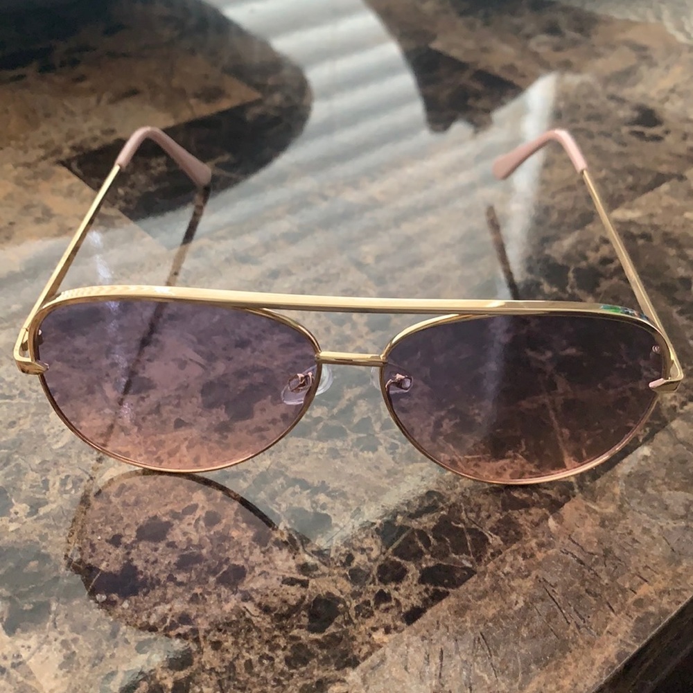 Gold Aviator Sunglasses